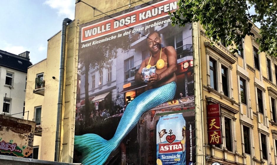 Astra Werbung auf der Reeperbahn, rassistisch?